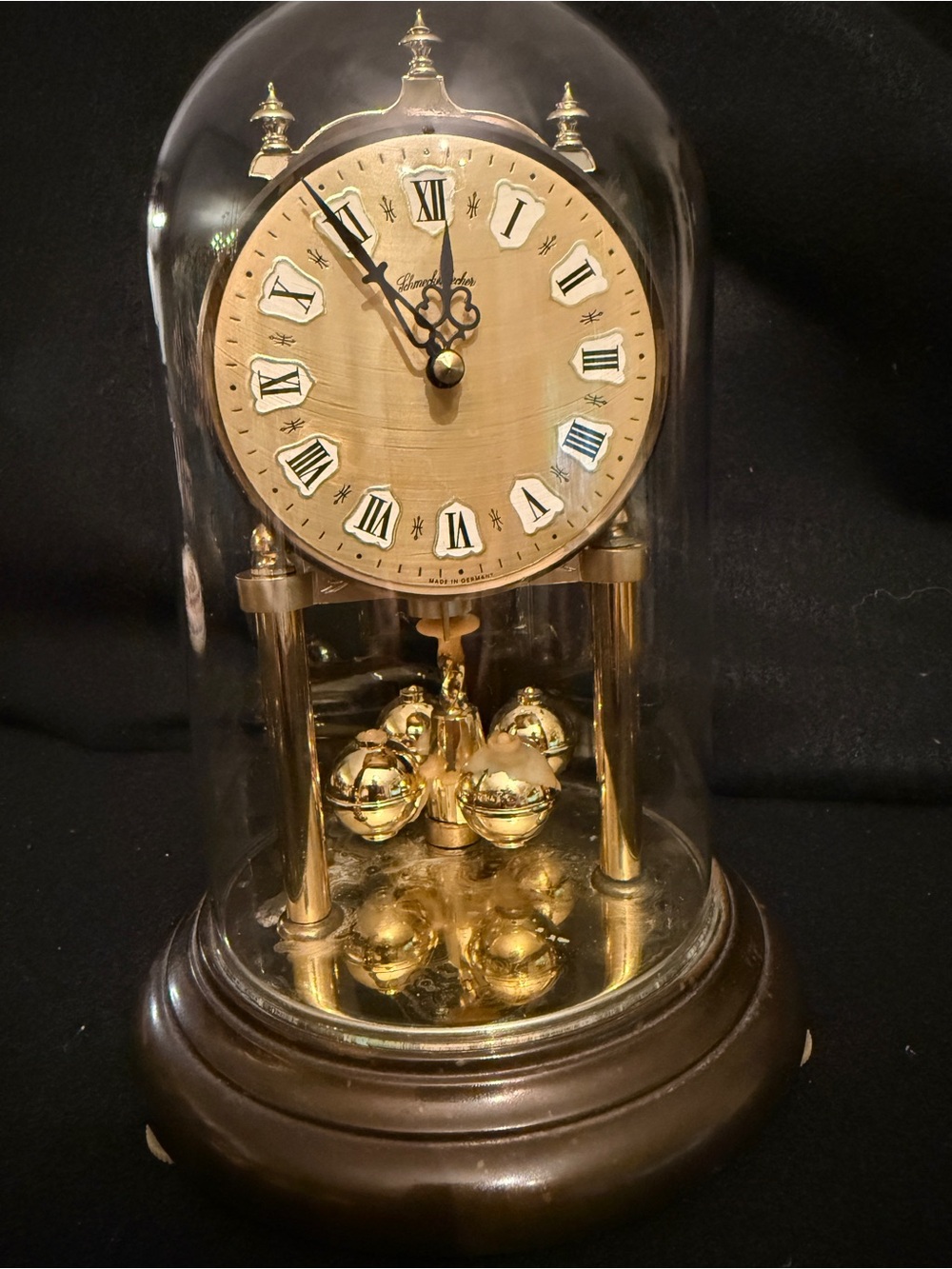 Vintage Schmeckenbecher Made-in-Germany anniversary clock. Not working.